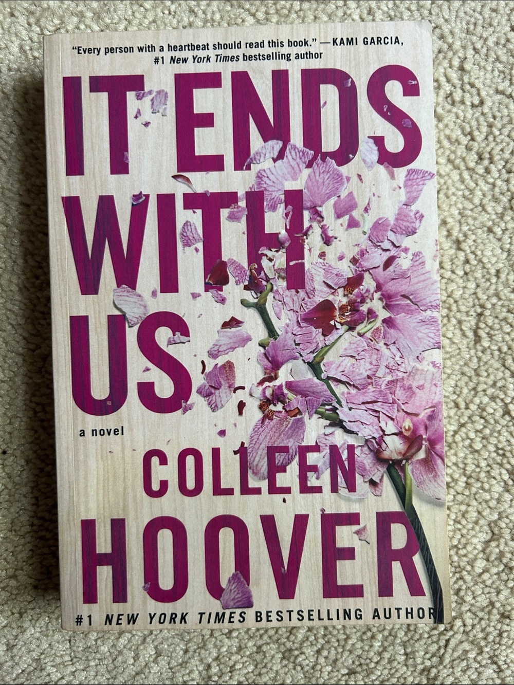 It Ends With Us by Colleen Hoover